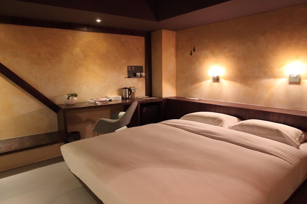 Hotel Papa Whale-Kaohsiung Formosa Boulevard Экстерьер фото