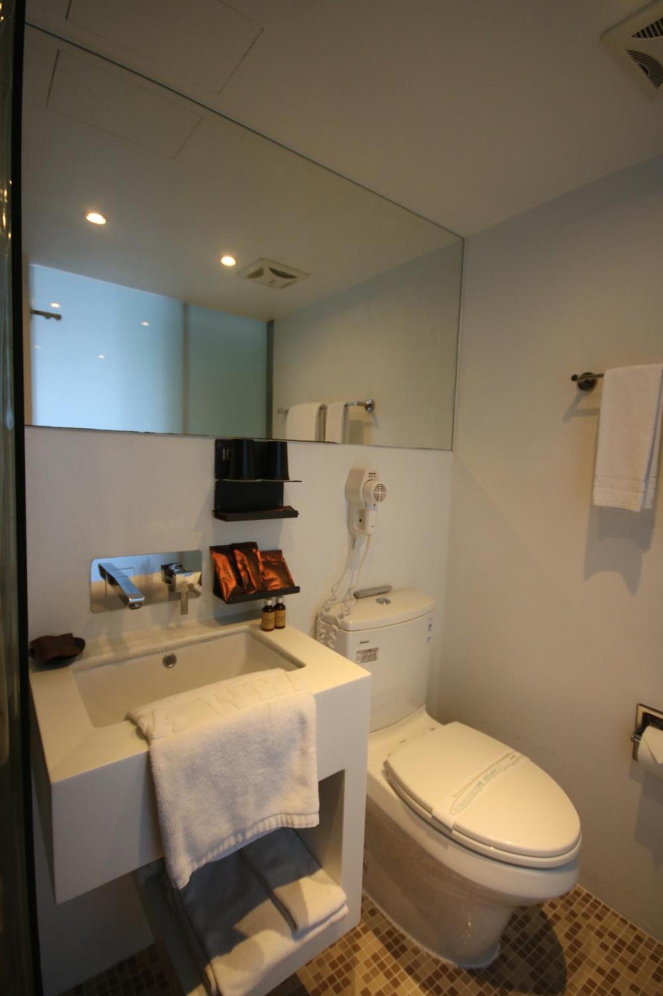 Hotel Papa Whale-Kaohsiung Formosa Boulevard Экстерьер фото
