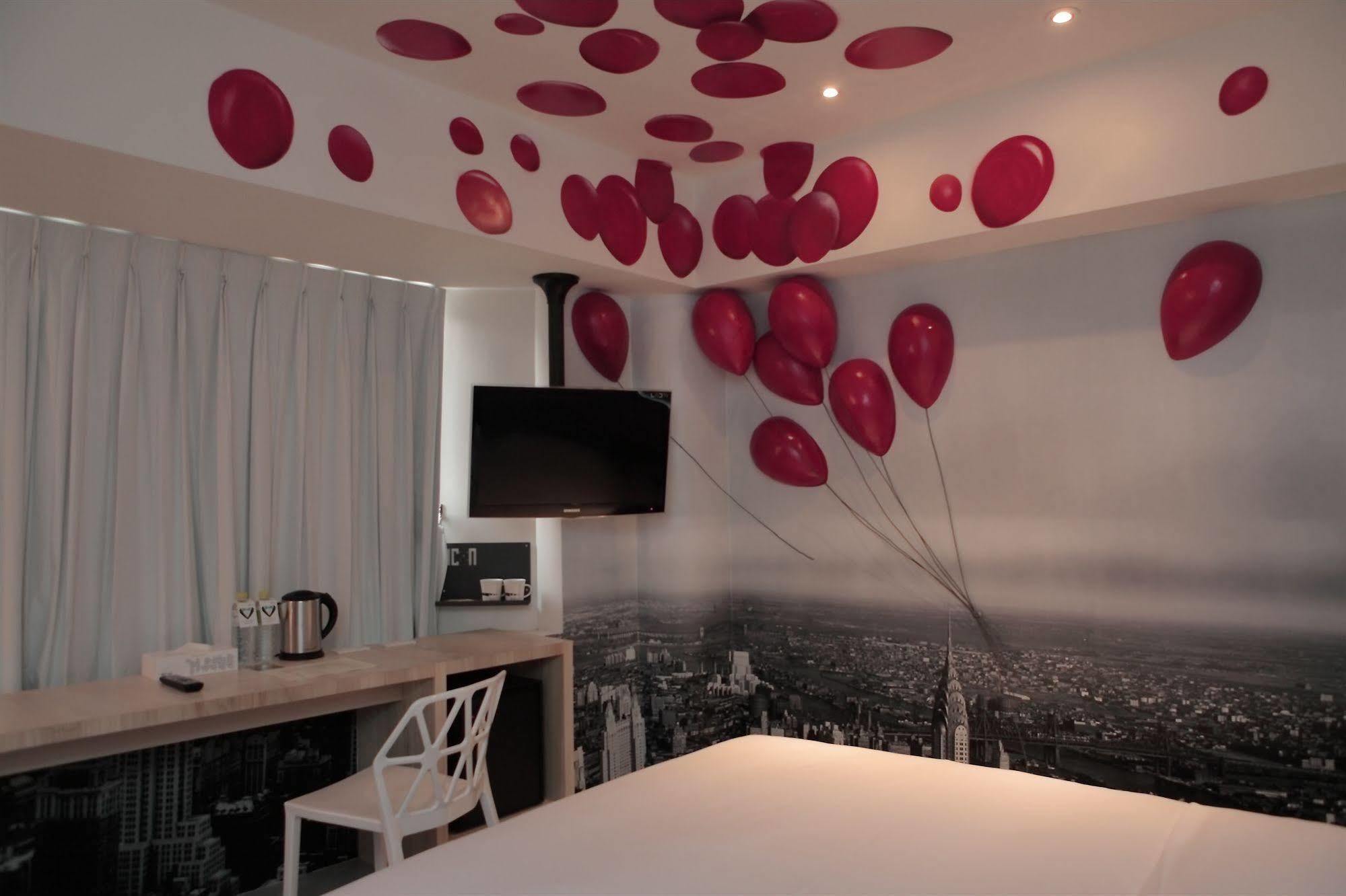 Hotel Papa Whale-Kaohsiung Formosa Boulevard Экстерьер фото