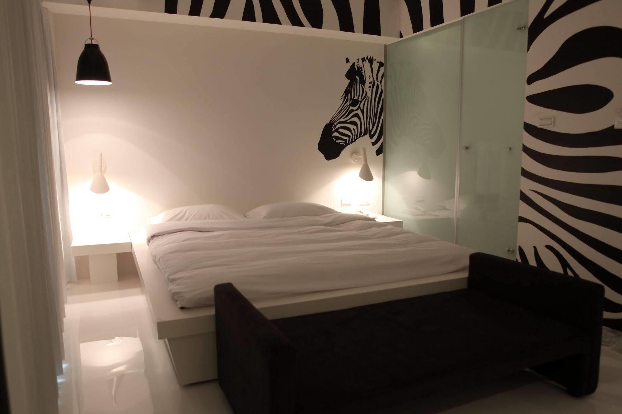 Hotel Papa Whale-Kaohsiung Formosa Boulevard Экстерьер фото