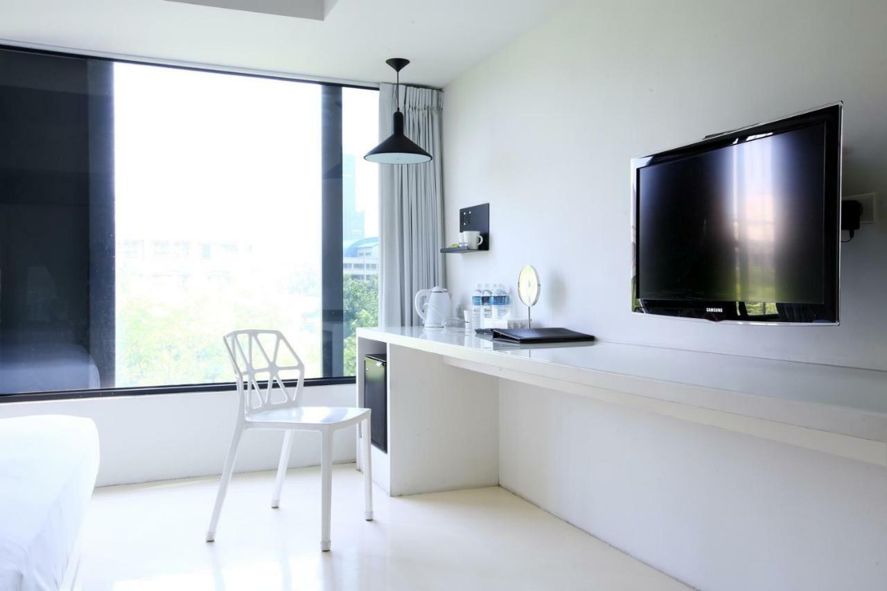 Hotel Papa Whale-Kaohsiung Formosa Boulevard Экстерьер фото
