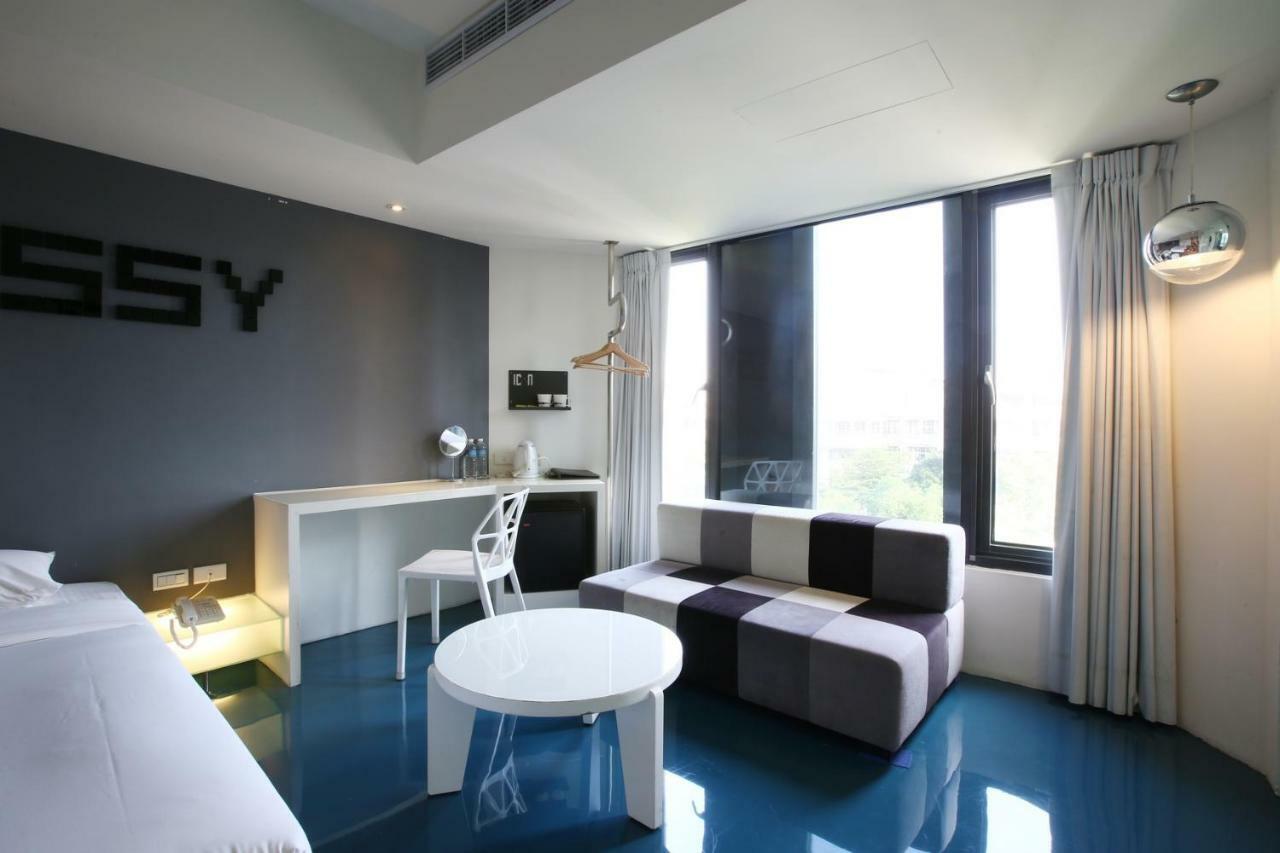 Hotel Papa Whale-Kaohsiung Formosa Boulevard Экстерьер фото