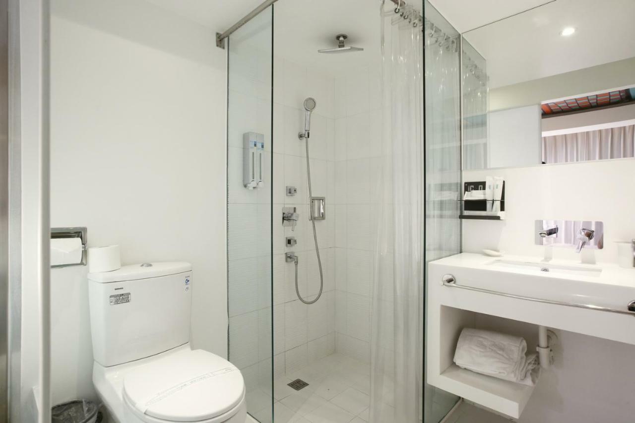 Hotel Papa Whale-Kaohsiung Formosa Boulevard Экстерьер фото