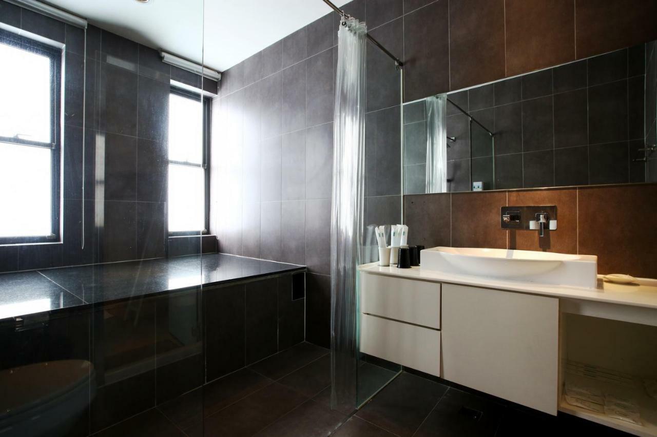Hotel Papa Whale-Kaohsiung Formosa Boulevard Экстерьер фото